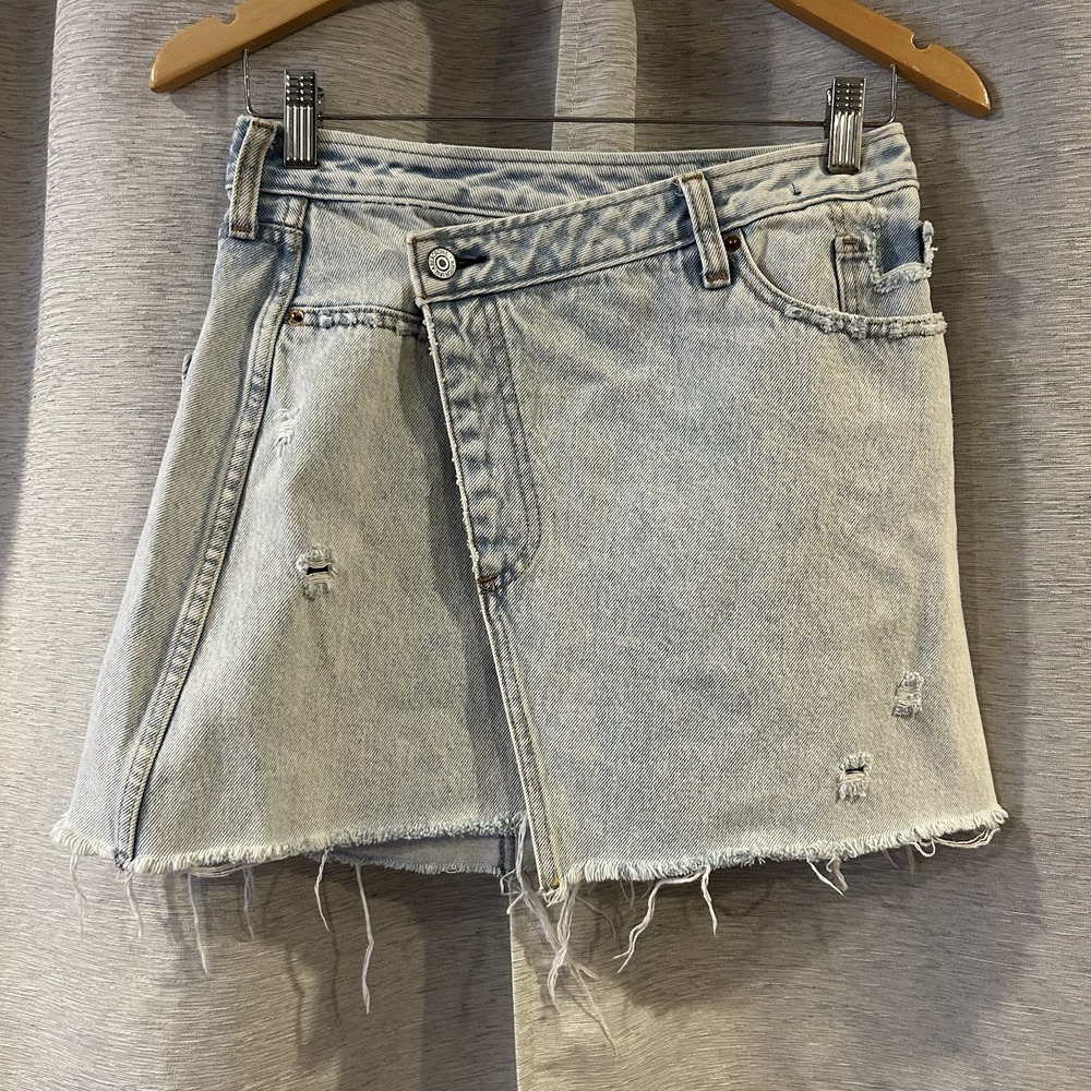 Abercrombie & Fitch criss cross denim skirt Size 26